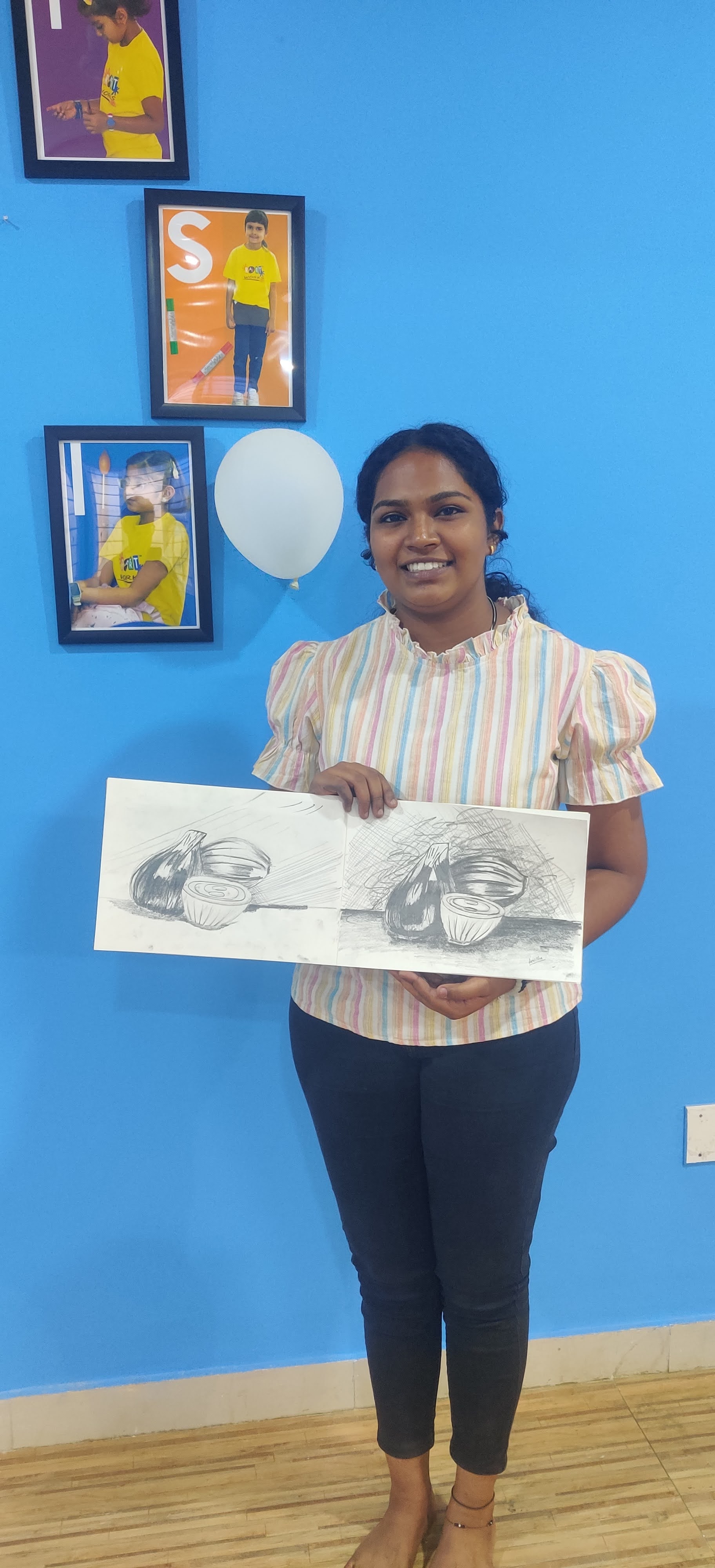 Adult learner working in the studio at RART WORKS Bangalore